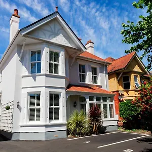 The Grand Avenue Apartment Bournemouth